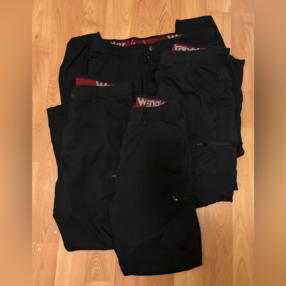 Wrangler cargo pants